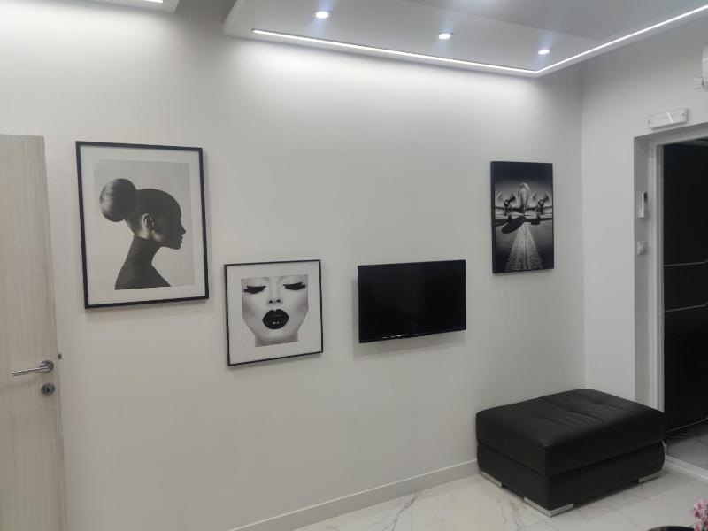 Studio 033 - image 4