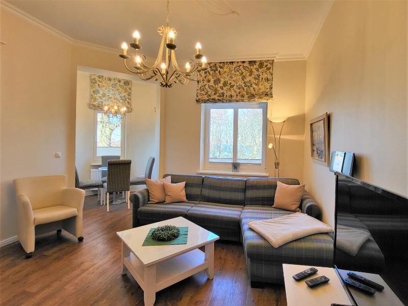 One-Bedroom Apartment image 1