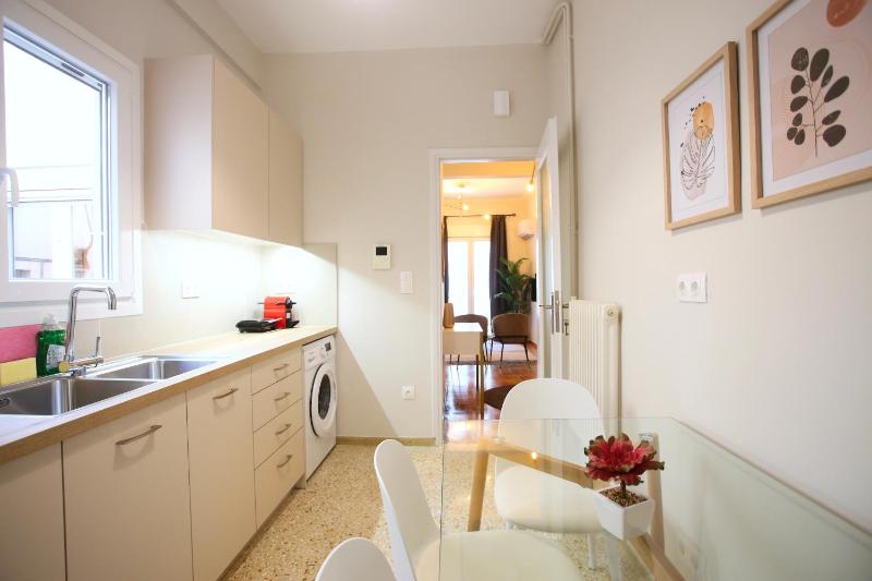 Cosy Nektariou by GK Hospitality Group - image 7