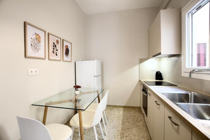 Cosy Nektariou by GK Hospitality Group - image 11