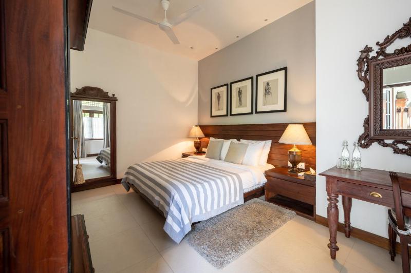 42 Lighthouse Street - image 8