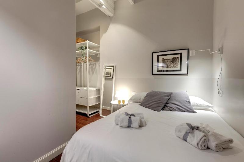 Cloe Apartment by Mamo Florence - image 3
