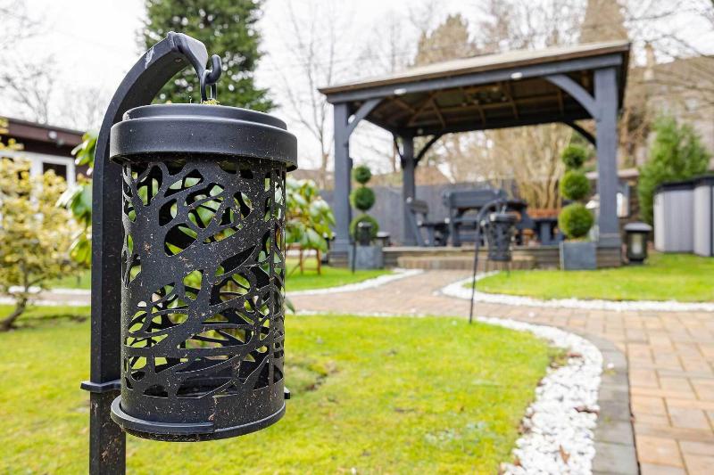 Superior Apartment image 3