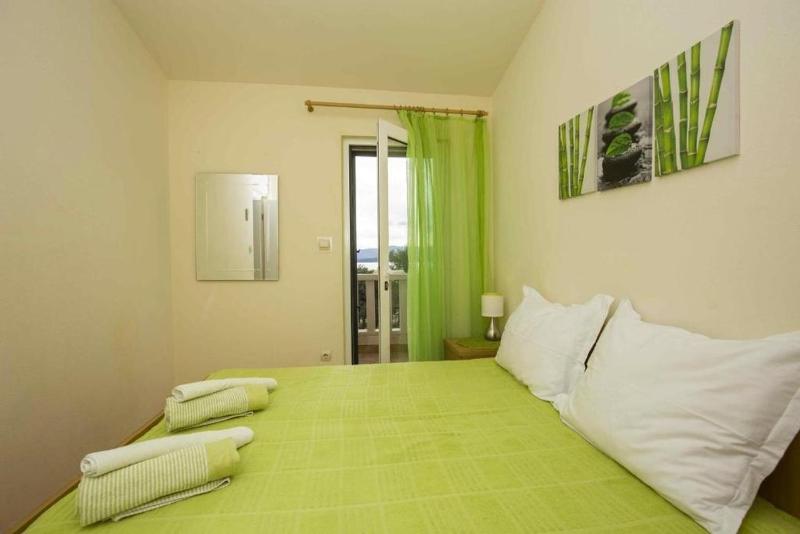 Apartment in Bol with sea view terrace air conditioning WiFi 5121-2 - image 37