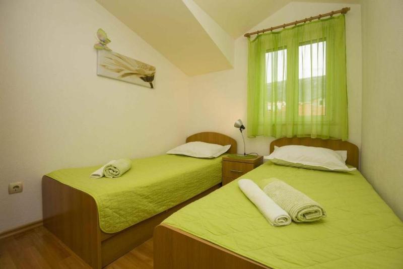 Apartment in Bol with sea view terrace air conditioning WiFi 5121-2 - image 26
