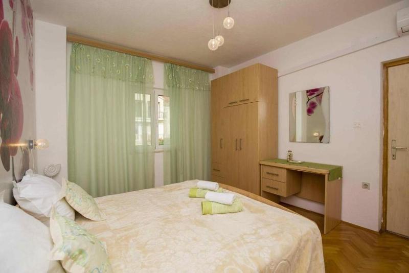 Apartment in Bol with sea view terrace air conditioning WiFi 5121-4 - image 35