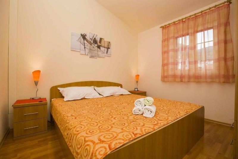 Apartment in Bol with sea view terrace air conditioning WiFi 5121-5 - image 24