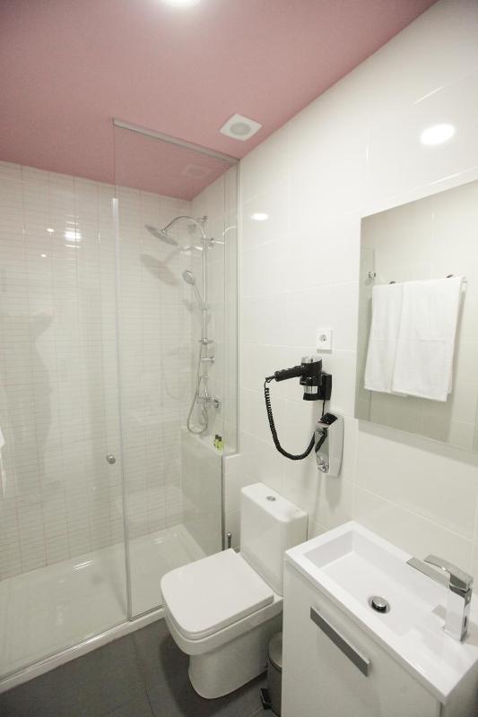 Superior Double Room Single use image 2