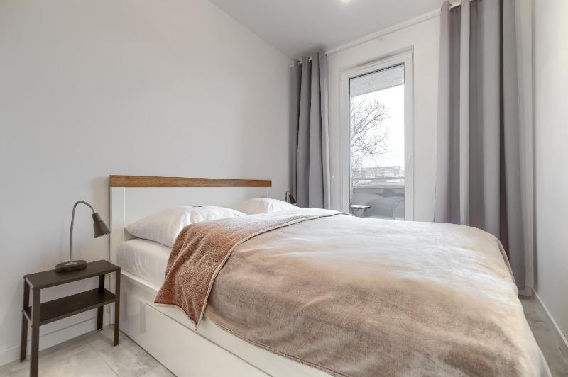 Apartament Emilii Plater IV - Unique Apartments - image 11