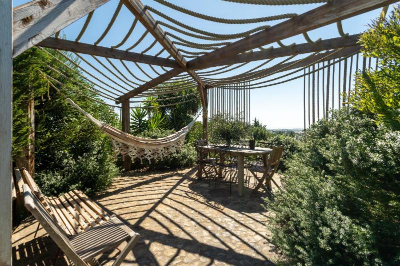 Garden Seaside Villa by CadenzaLux - image 16