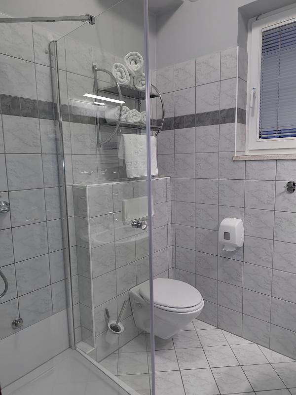 Single Room image 2