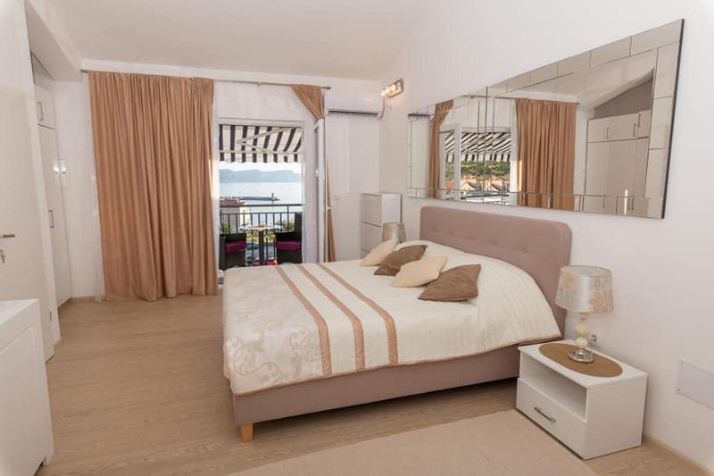 Beautiful sea view 6 luxury studio Danijela 1 - image 39