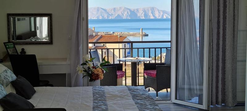 Beautiful sea view 6 luxury studio Danijela 1 - image 10