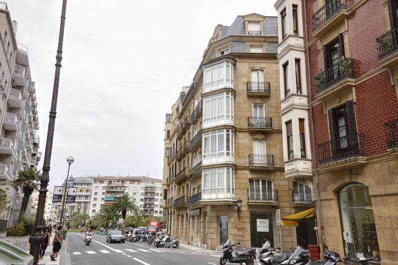 Zubieta Playa 3 by FeelFree Rentals - image 3