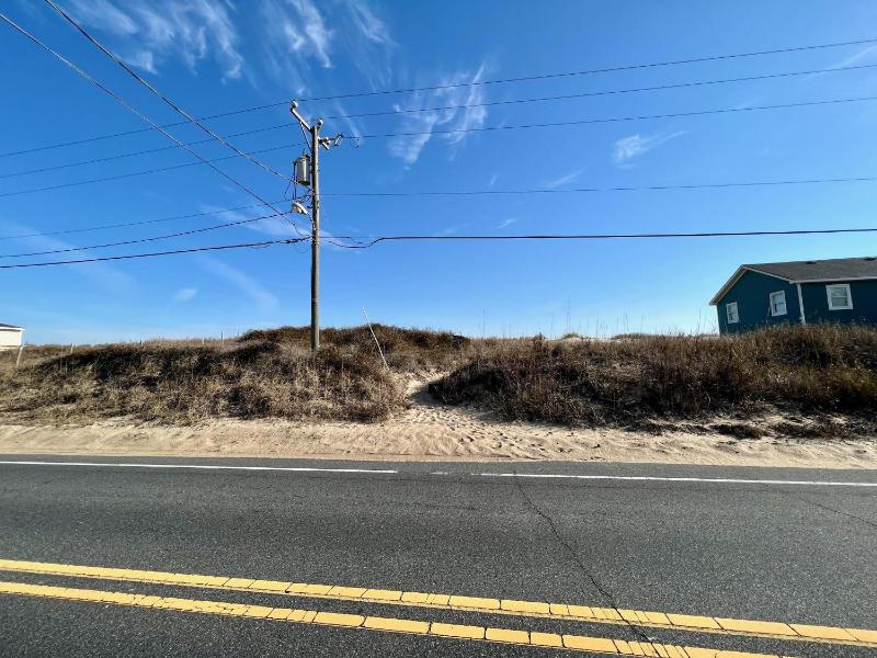 Cleared to Land - image 15