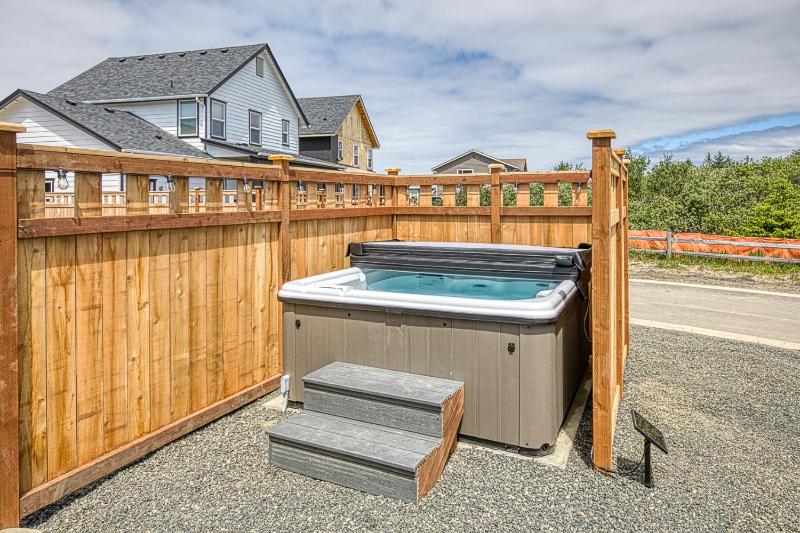 Four-Bedroom Holiday Home image 1