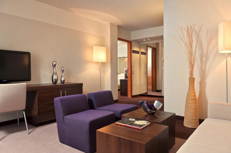 Suite image 4