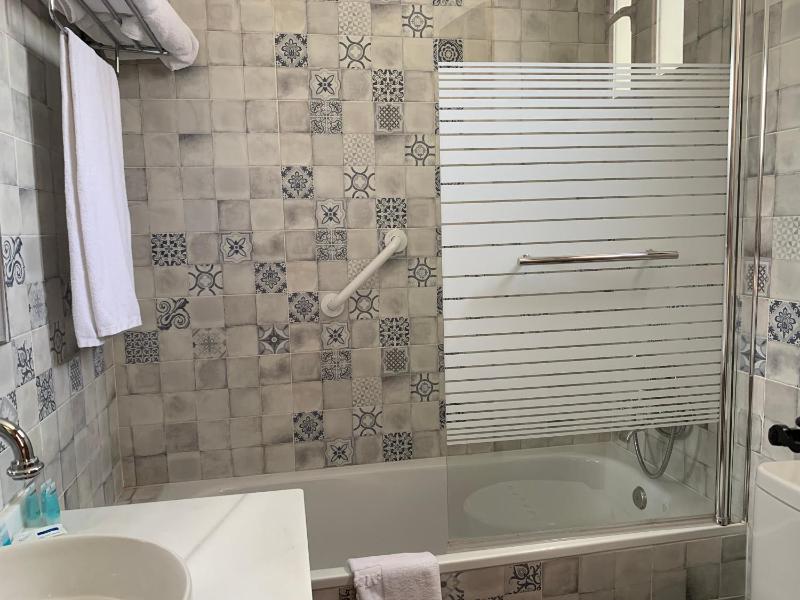 Triple Room image 2