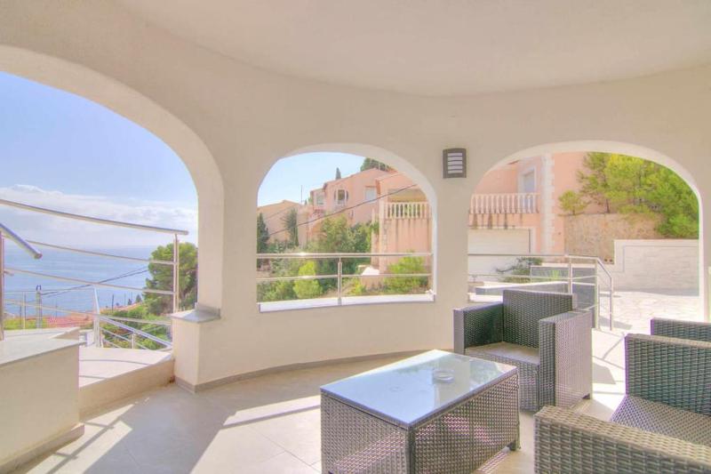 Villa with private pool - MV 3806 - image 4