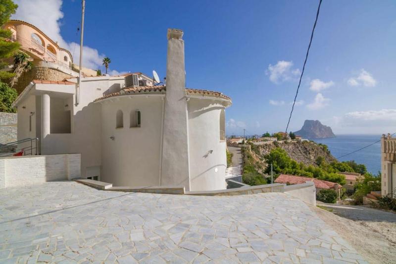 Villa with private pool - MV 3806 - image 10