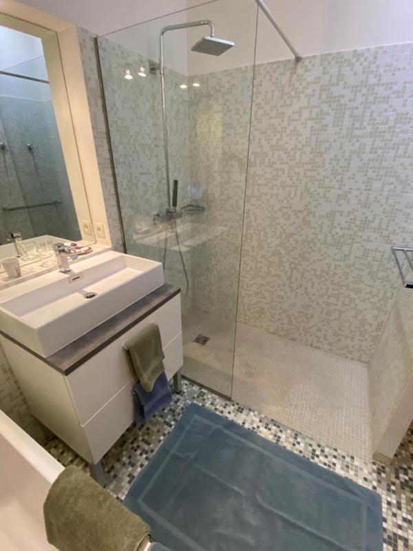 Triple Room image 2