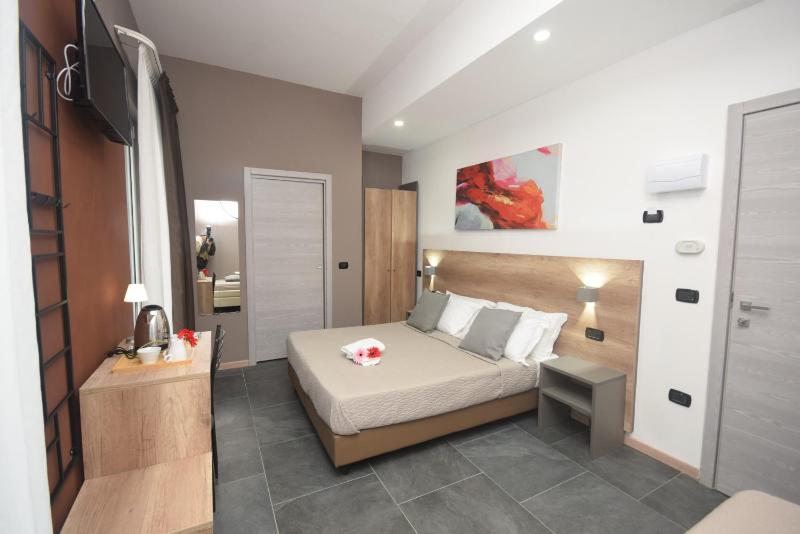 Hotel apartments Crisvan - image 36
