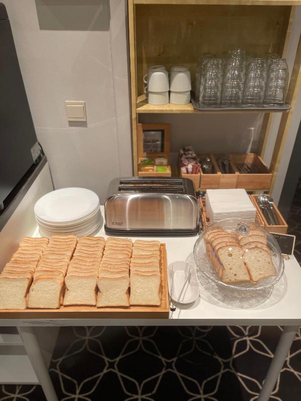 Safestay Brussels Grand Place - image 10