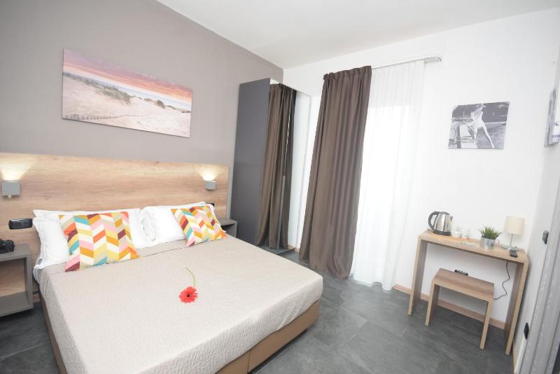 Hotel apartments Crisvan - image 24