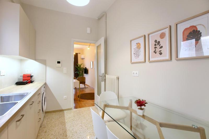 Cosy Nektariou by GK Hospitality Group - image 13