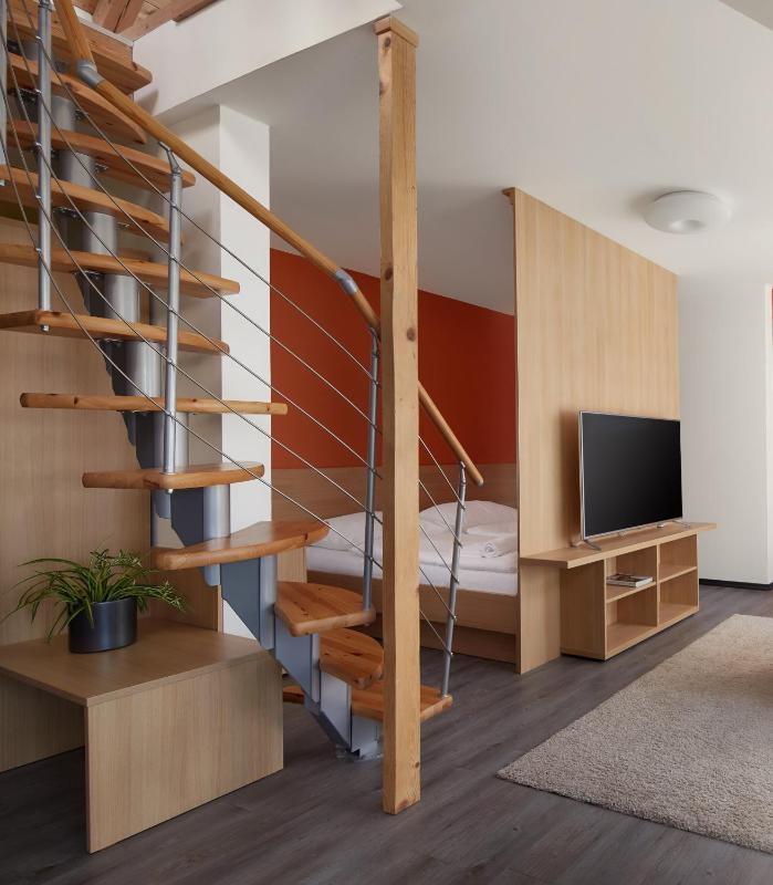 Premium Apartment with Lake View image 3