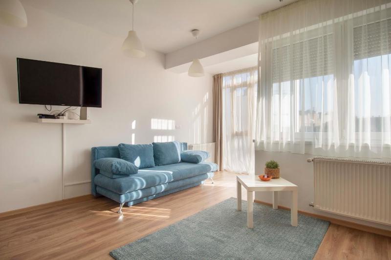 Star Apartments with free parking - image 11