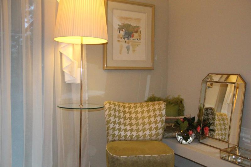 Prestige Single Room image 4
