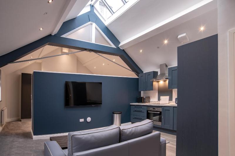 Deluxe Apartment image 2