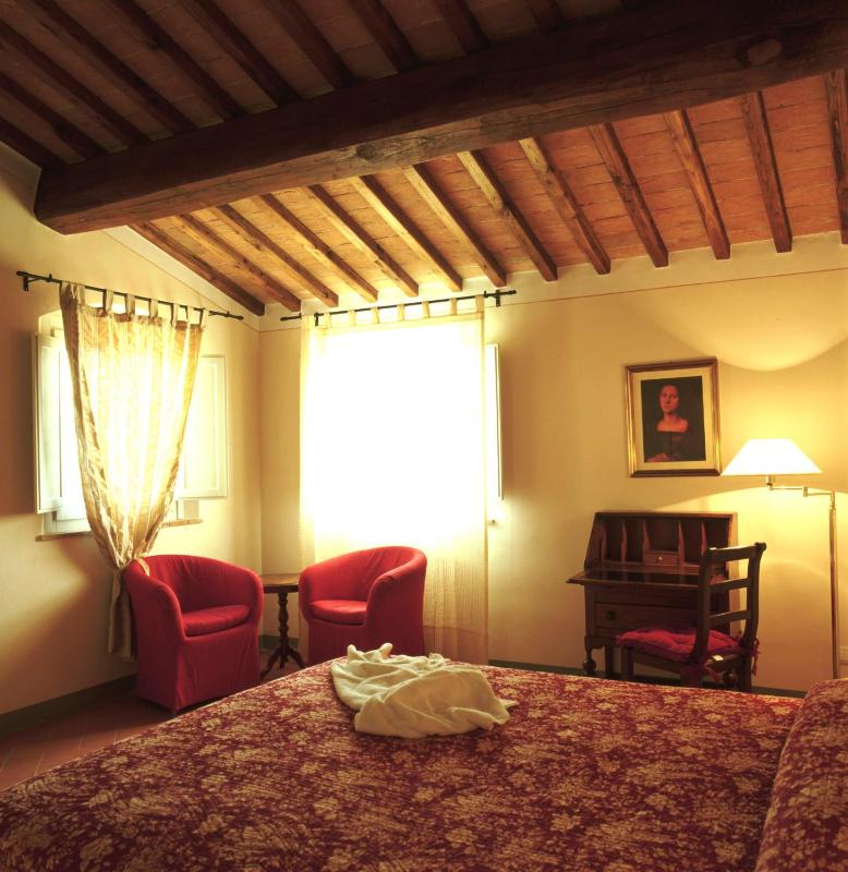 Two-Bedroom Apartment image 3