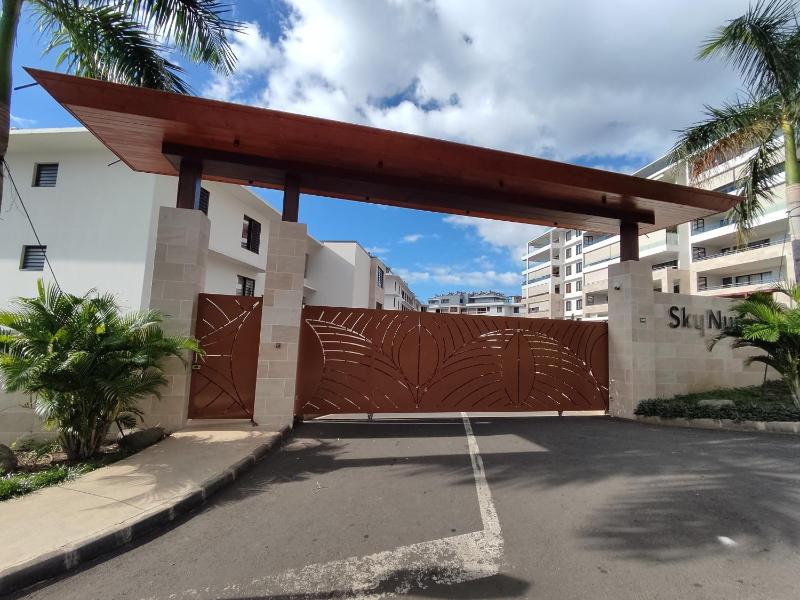Charmant F2 à SkyNui piscine de 25m et vue mer - image 13