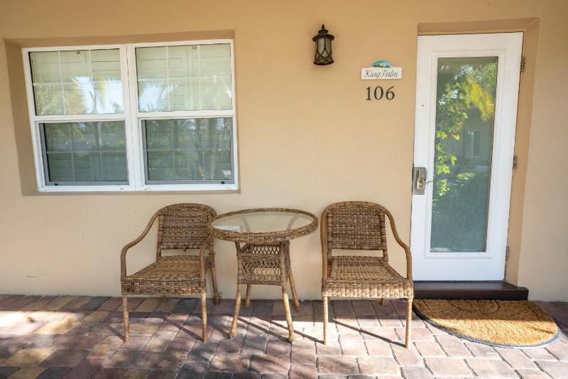 King Villa Unit 106 image 2