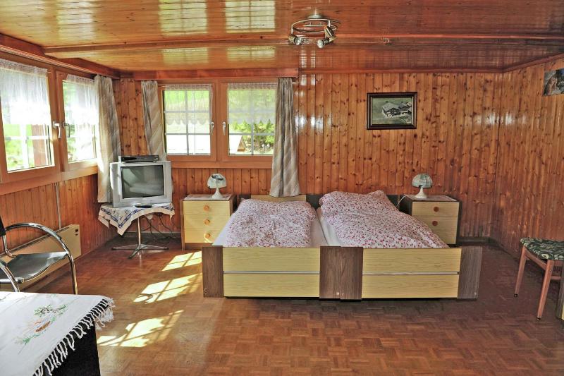 Three-Bedroom Chalet image 4