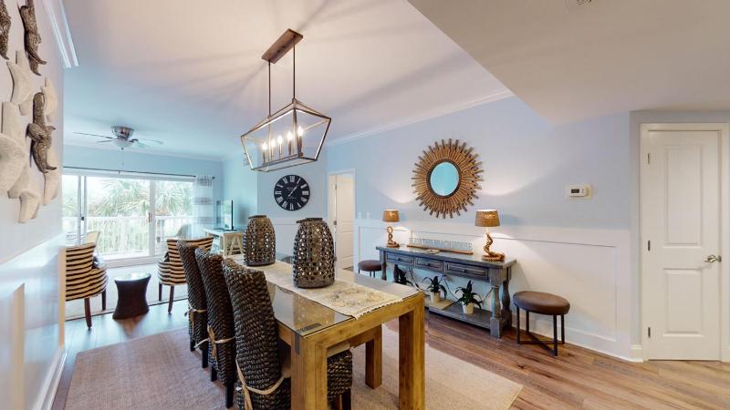 212 Barrington Court - image 6