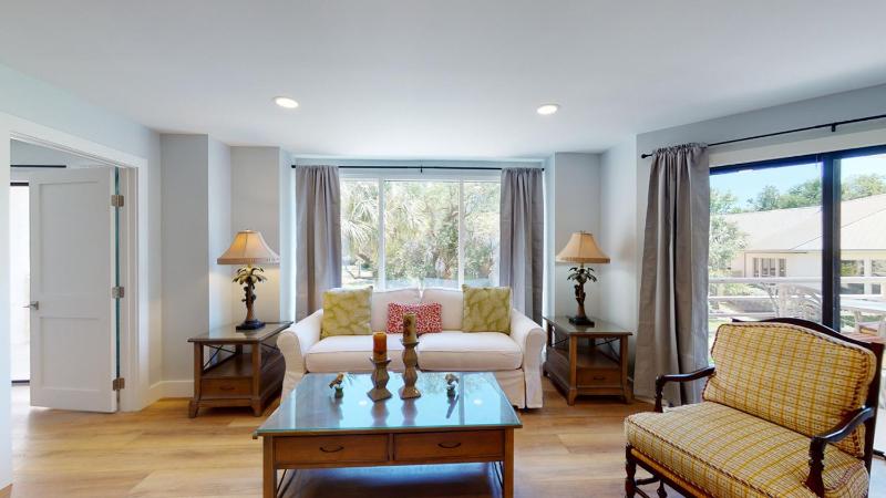 2113 Villamare - image 30