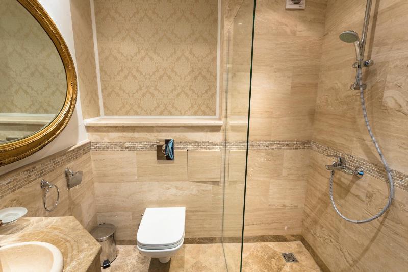 Superior One-Bedroom Apartment with Sea View image 3