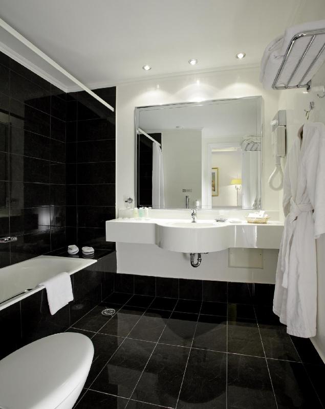 Superior Room image 2