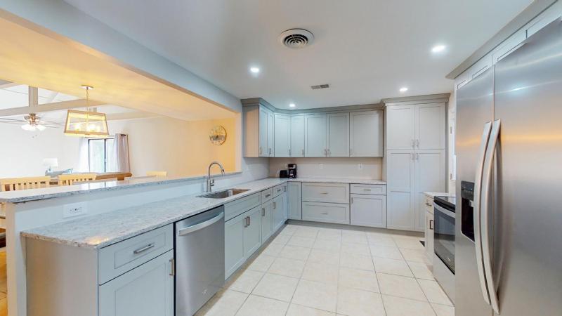 525 Queens Grant - image 15