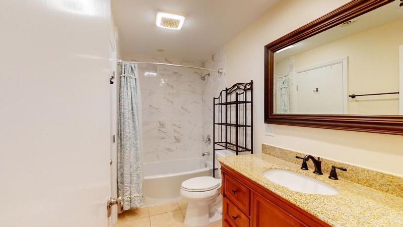 525 Queens Grant - image 6