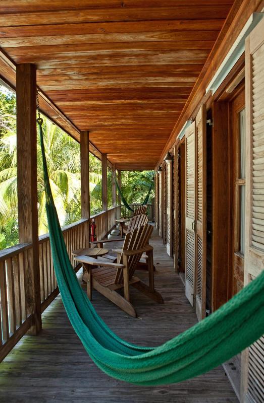 Island City House - image 22