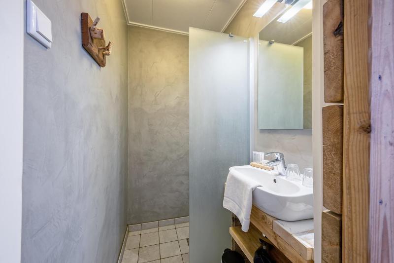 Double Room image 4