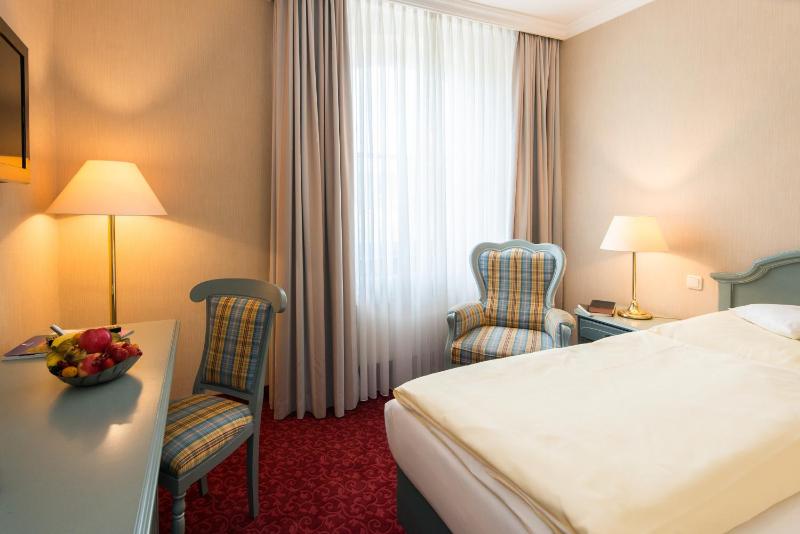 Standard Single Room image 1