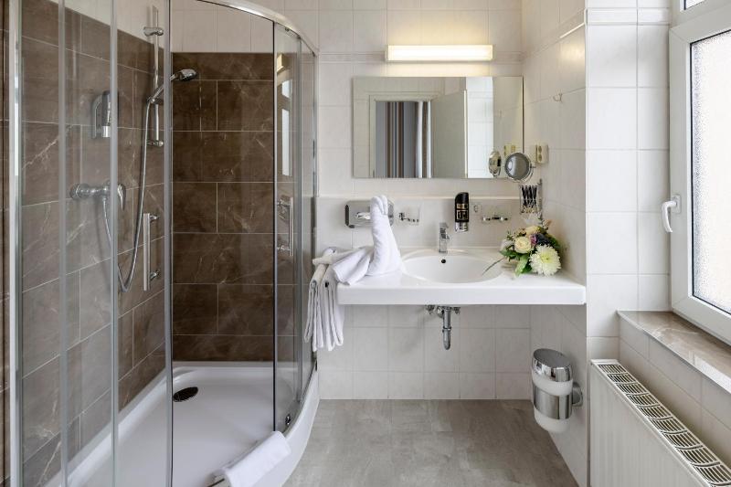 Double Room image 1