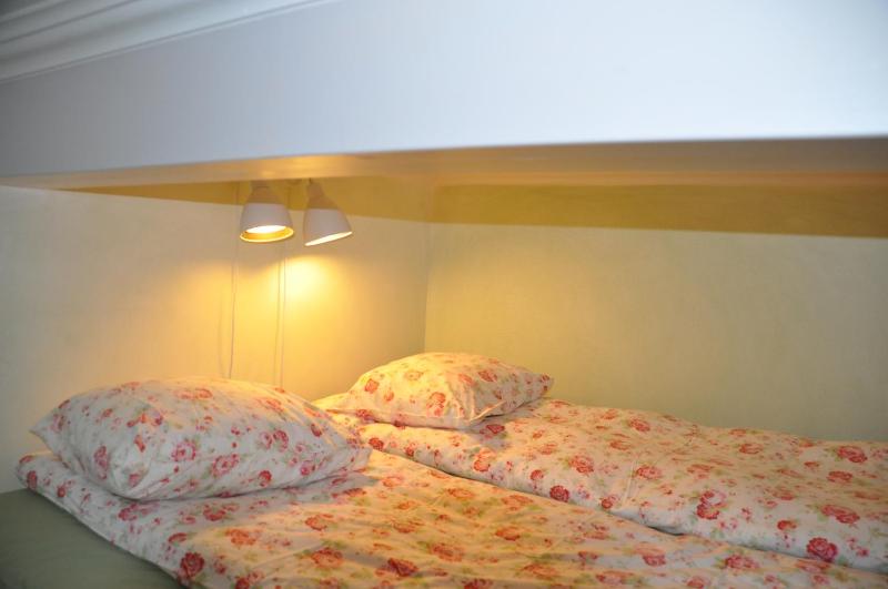Quadruple Room with Shared Bathroom image 4