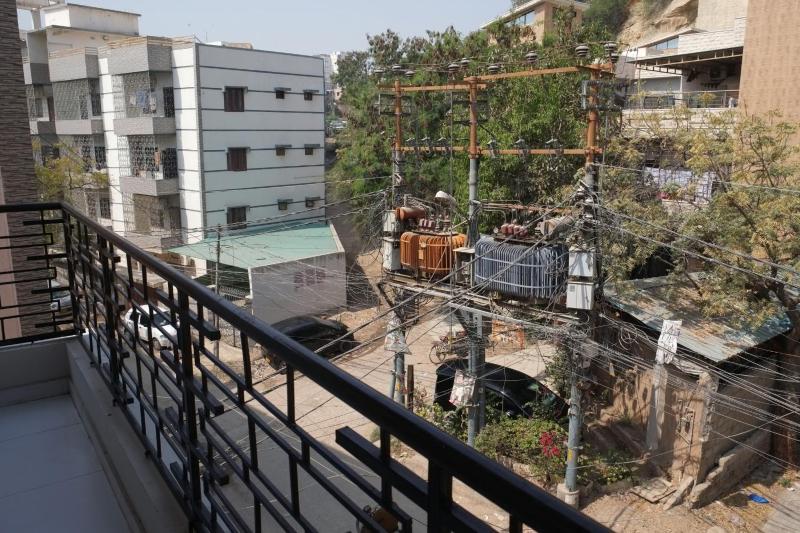 Al Rasheed Apartments second floor apartment - image 2