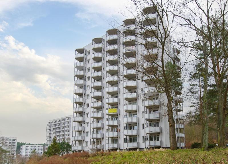 Mieszkanie Zacisze - ACCO RENT - image 2
